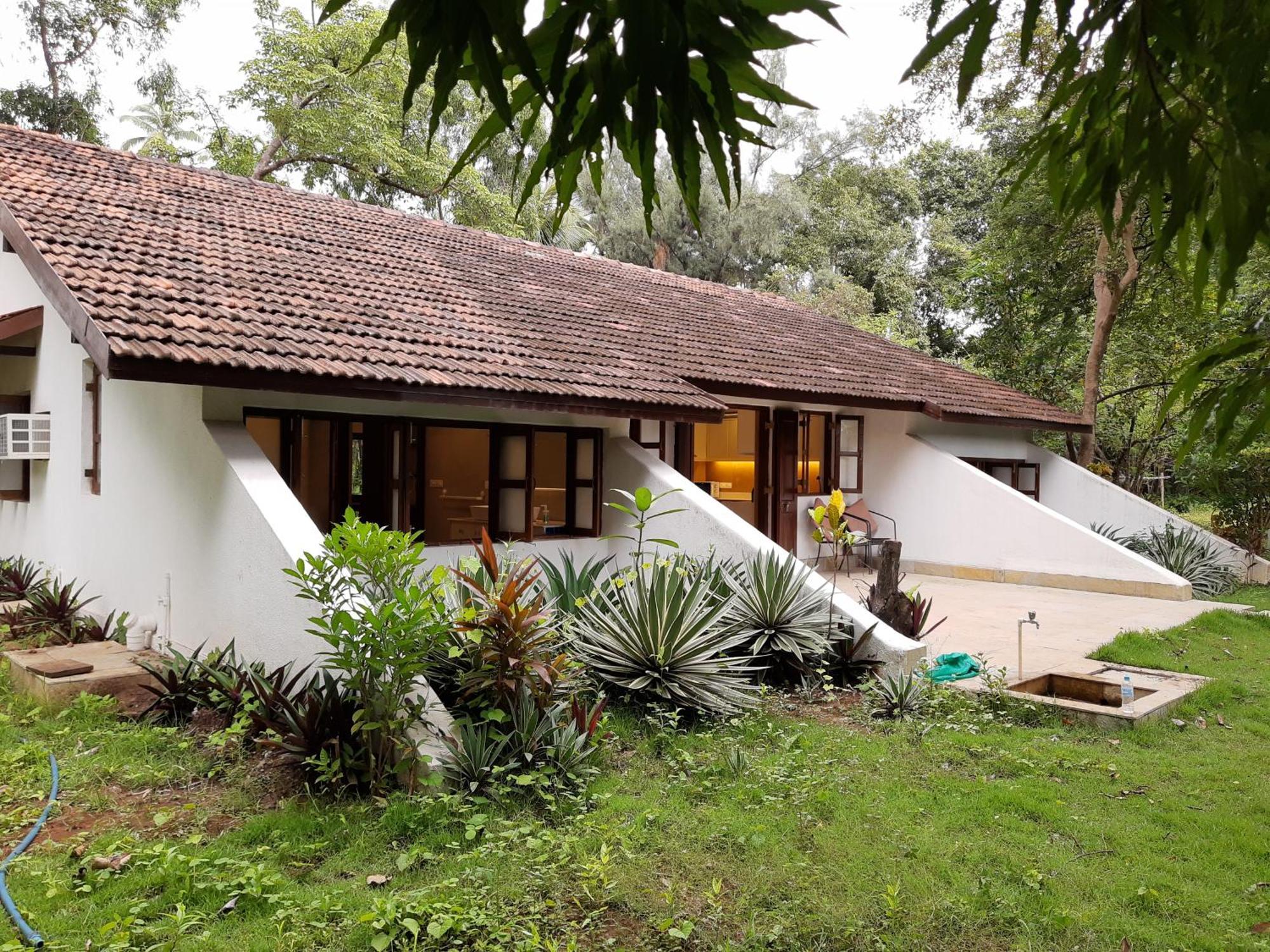 Banyan House - Luxurious 4 Bedroom Villa On One Acre, Near The Beach Nagaon  Ngoại thất bức ảnh
