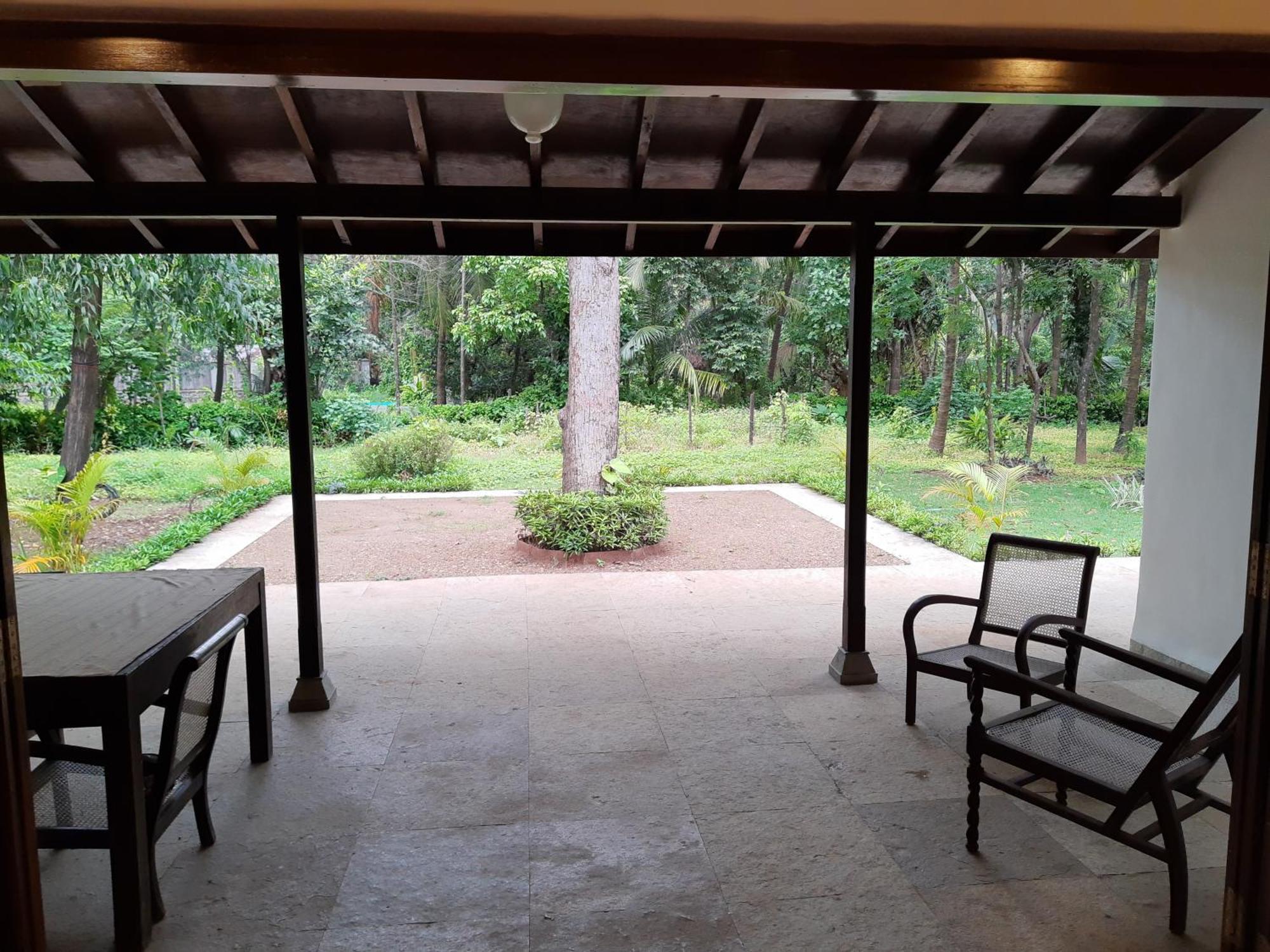 Banyan House - Luxurious 4 Bedroom Villa On One Acre, Near The Beach Nagaon  Ngoại thất bức ảnh